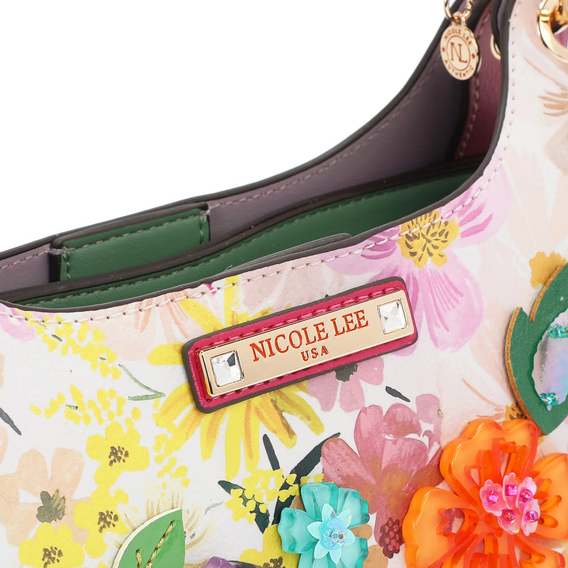 CLOSER LOOK TO THE NICOLE LEE FRONT PLAQUE.