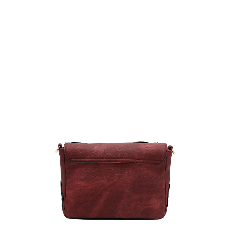 MULTI PATCH FLAP CROSSBODY