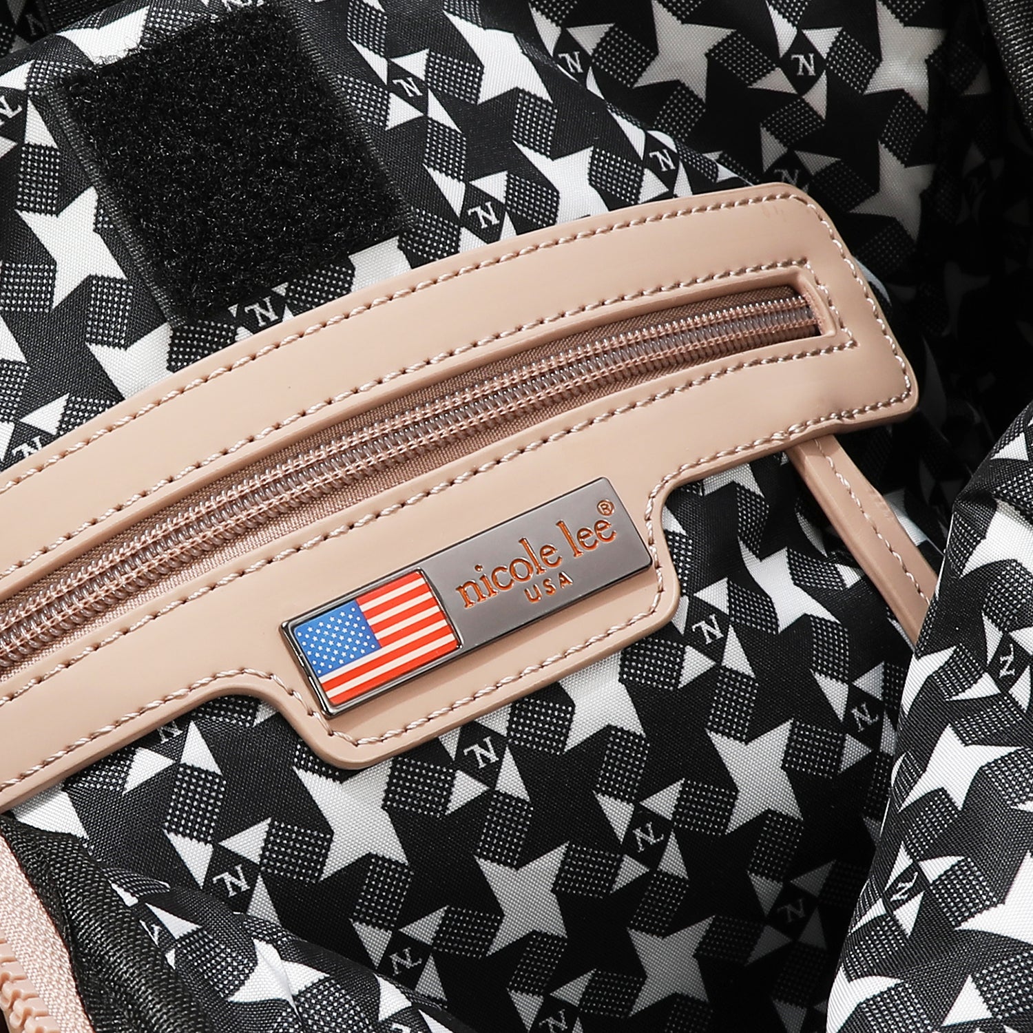 ESSENTIAL FASHION EVERYDAY BACKPACK