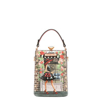 DIAMOND STONE CLUTCH