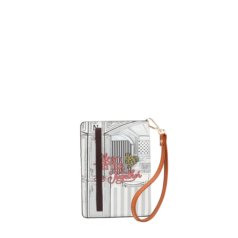 PASSPORT WALLET WRISTLET