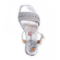 Kali Espadrille Wedge sandal in Silver.  Fitted with 1 adjustable buckle. .The insole is purple with the Nicole Lee logo. 