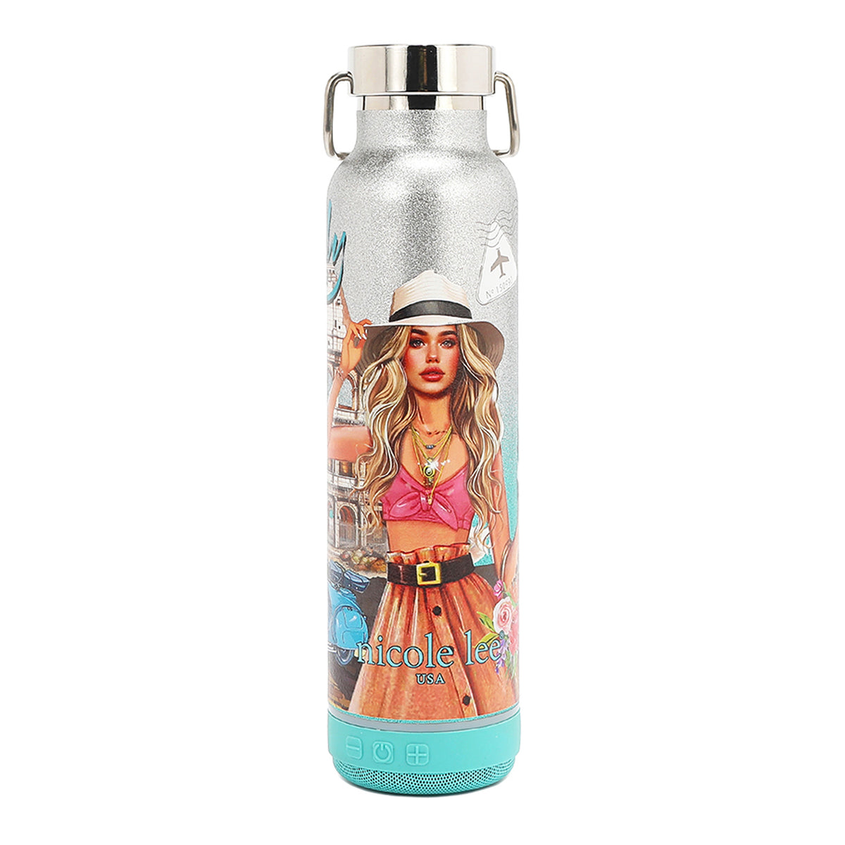 THE TUMBLER HAS A CYLINDRICAL SHAPE WITH A SCREW CAP, IN MARTHA TRAVELS ITALY PRINT. IT HAS A SILVER GLITTER BACKGROUND. THE FRONT HAS THE IMAGE OF A BLONDE GIRL TOUCHING HER HAT AND HOLDING A CUP WITH A HANDBAG ON HER ARM. AT THE BOTTOM IS A BLUETOOTH SPEAKER COLOR MINT